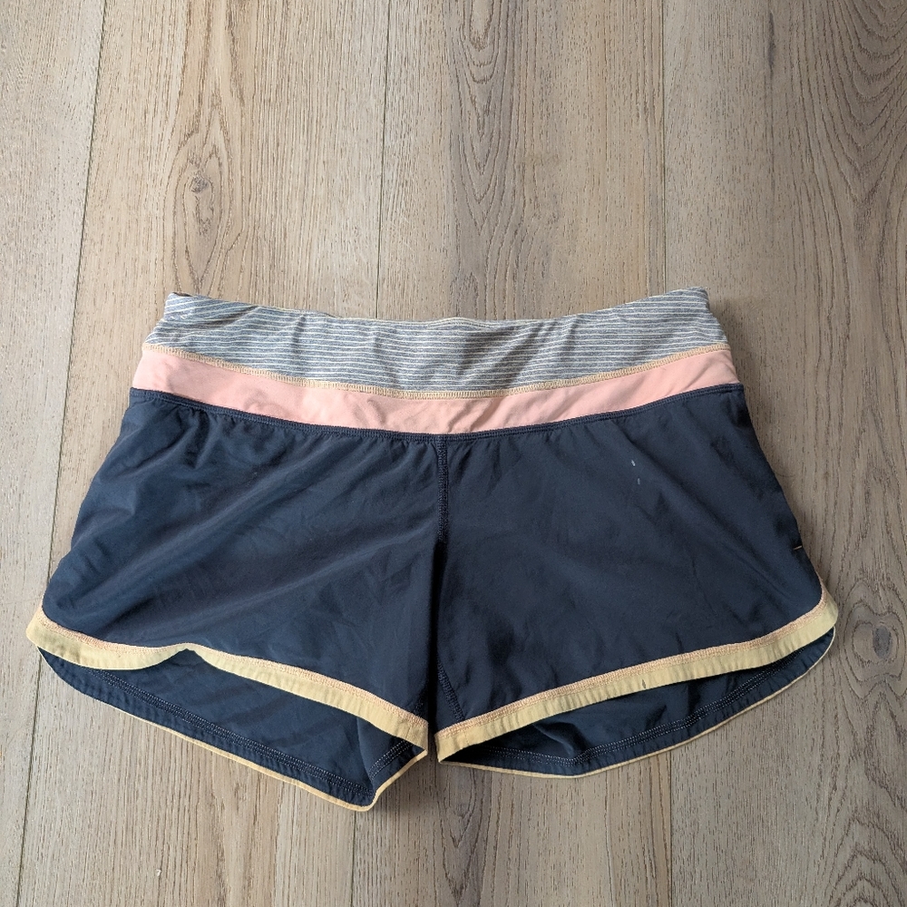 Lululemon Run Speed Shorts Size 10 (Small Mark On Front)
